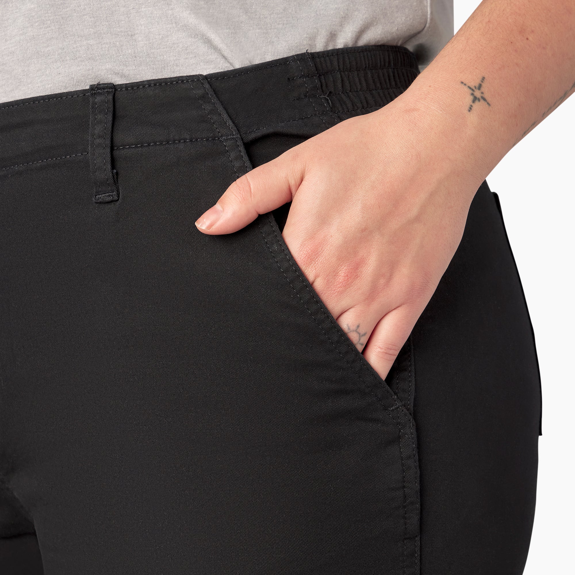 Women's Plus High Rise Fit Cargo Pants-Women|Dickies