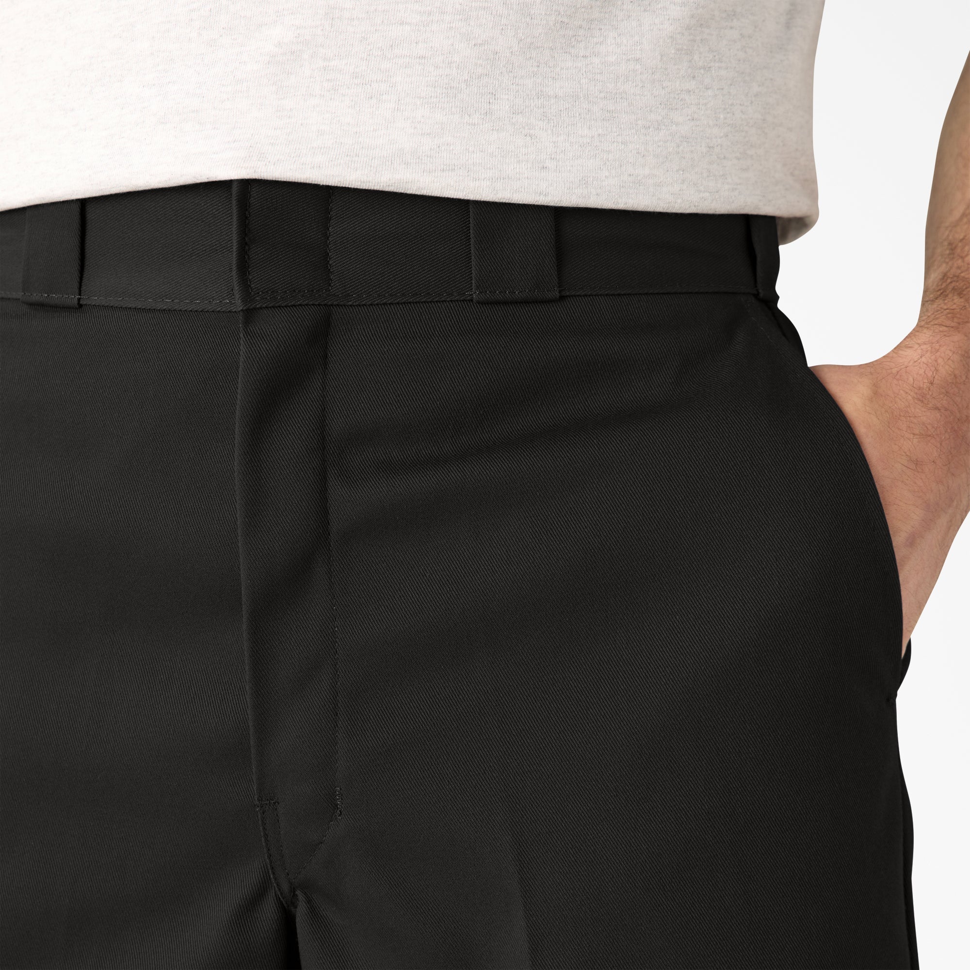 Loose Fit Multi-Use Pocket Work Shorts, 15"-Men|Dickies